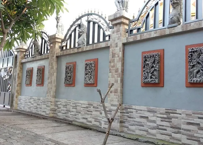 Ferienhaus Private Bali Artifac Singaraja
