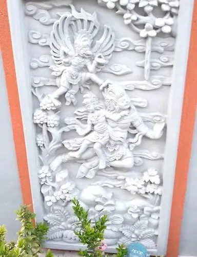 Private Bali Artifac * Singaraja